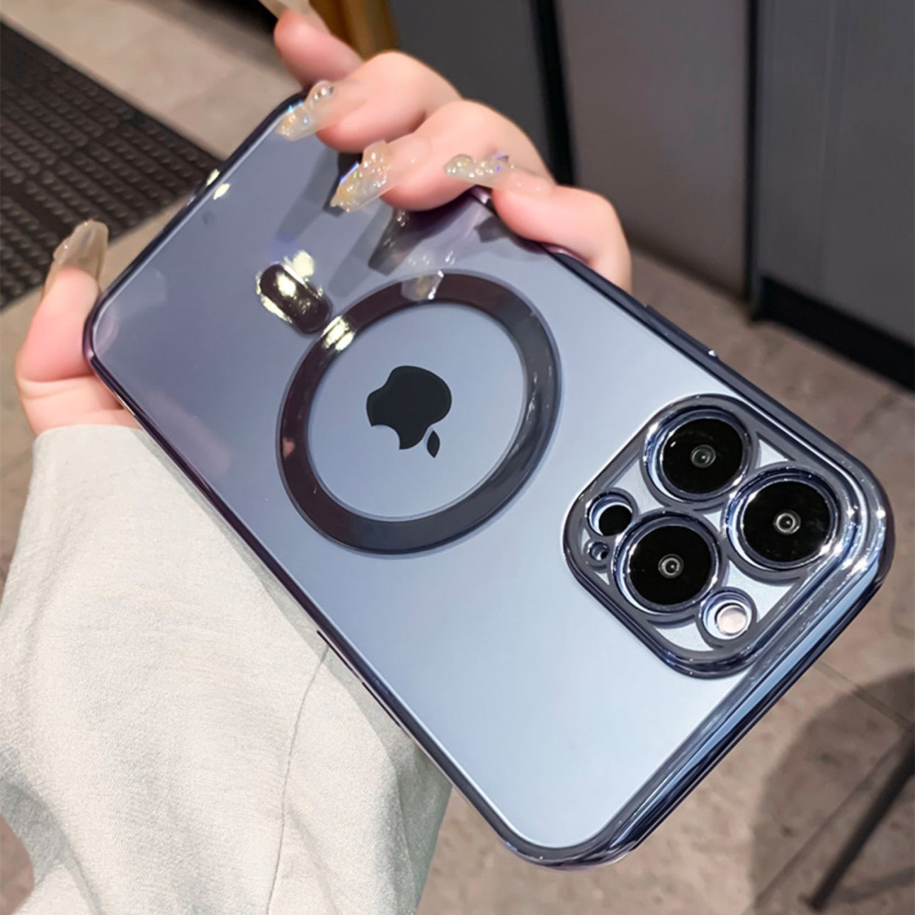 Case iPhone Luxo Clear com MagSafe